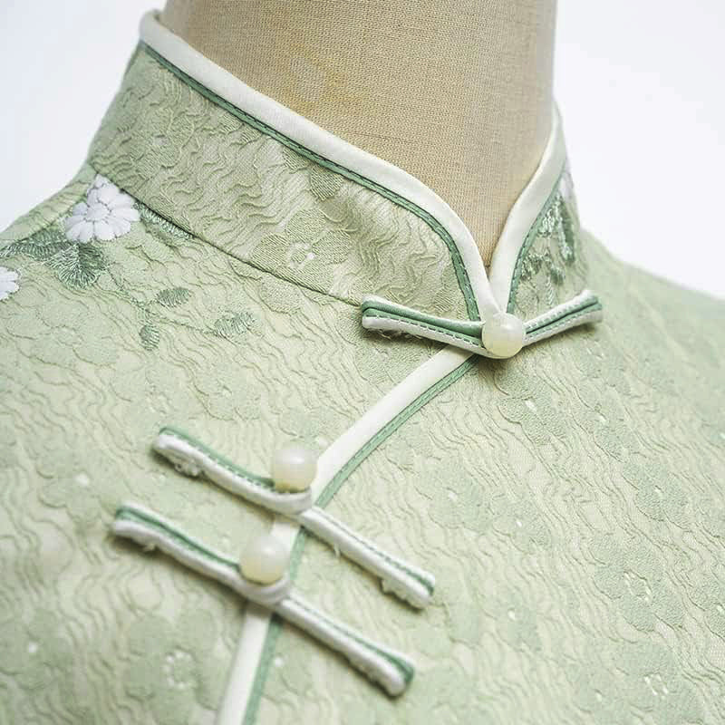 Women's Pastel Green Lace Modern Cheongsam Dress