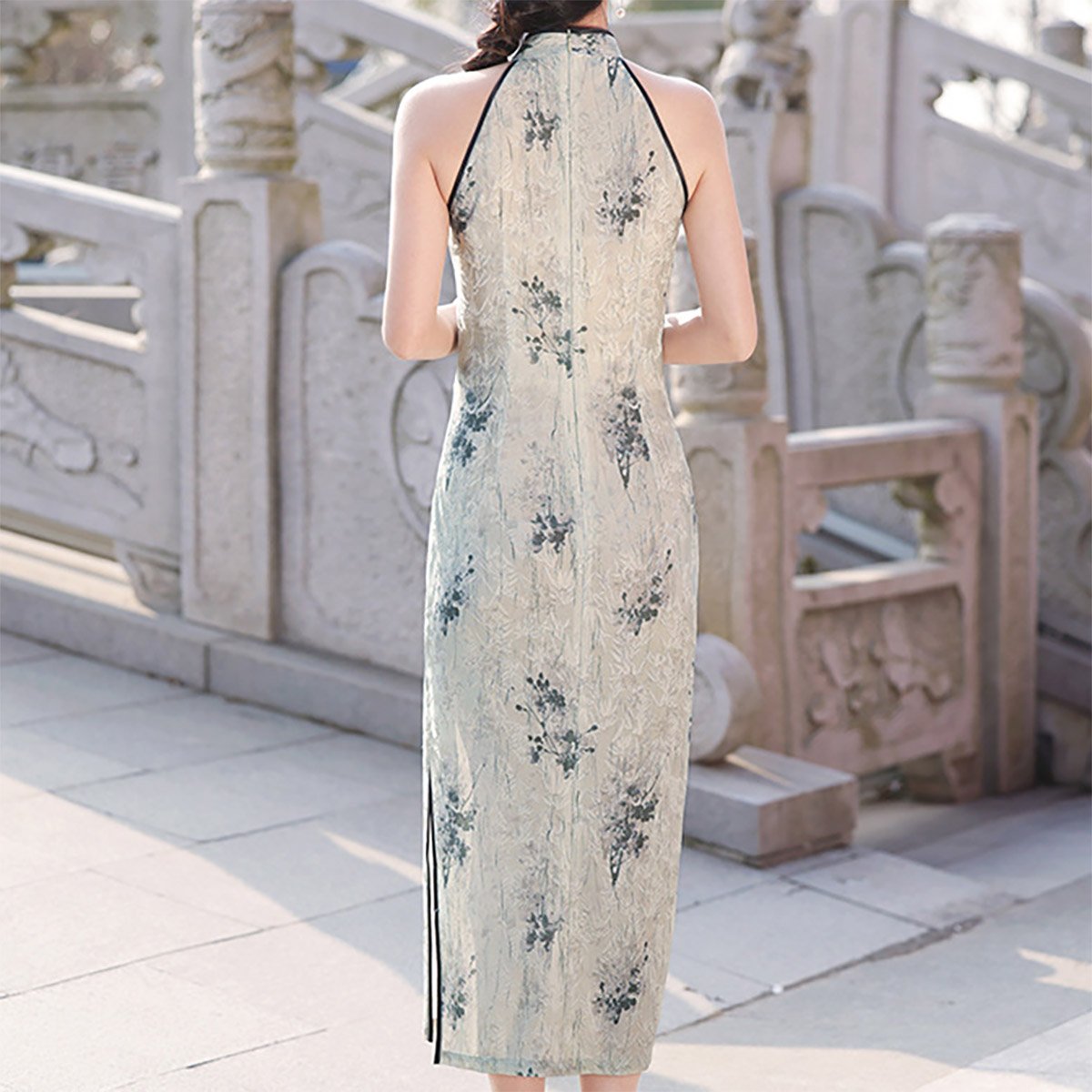 Sleeveless Floral Cheongsam Dress