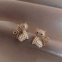 Adorable Gold and Pearl Cat Earrings