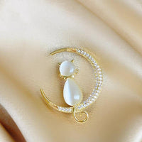 Elegant Crescent Moon Cat Brooch