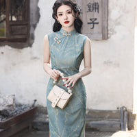 Sleeveless Blue Floral Cheongsam Dress