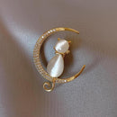 Elegant Crescent Moon Cat Brooch