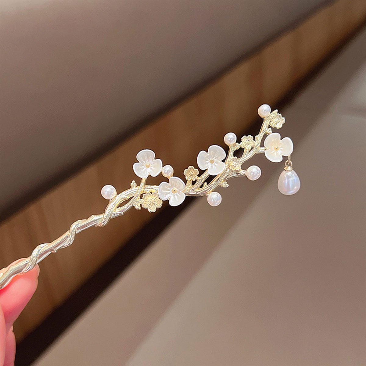 Pearl Flower Vine Hairpin Golden Chinese Style Bridal Hair Accessories