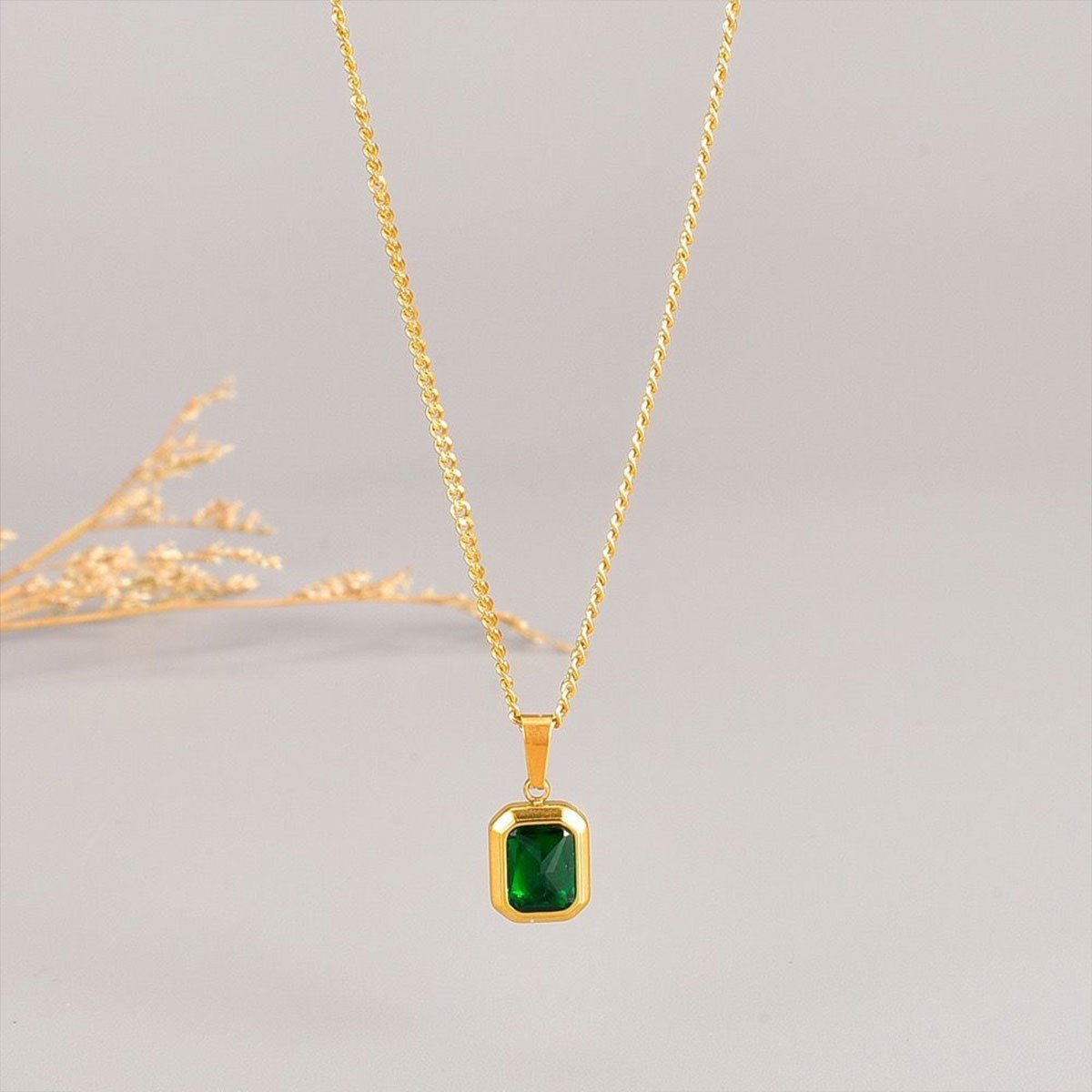 Emerald Green Crystal Necklace Gold Plated Pendant for Women Fashion Jewelry