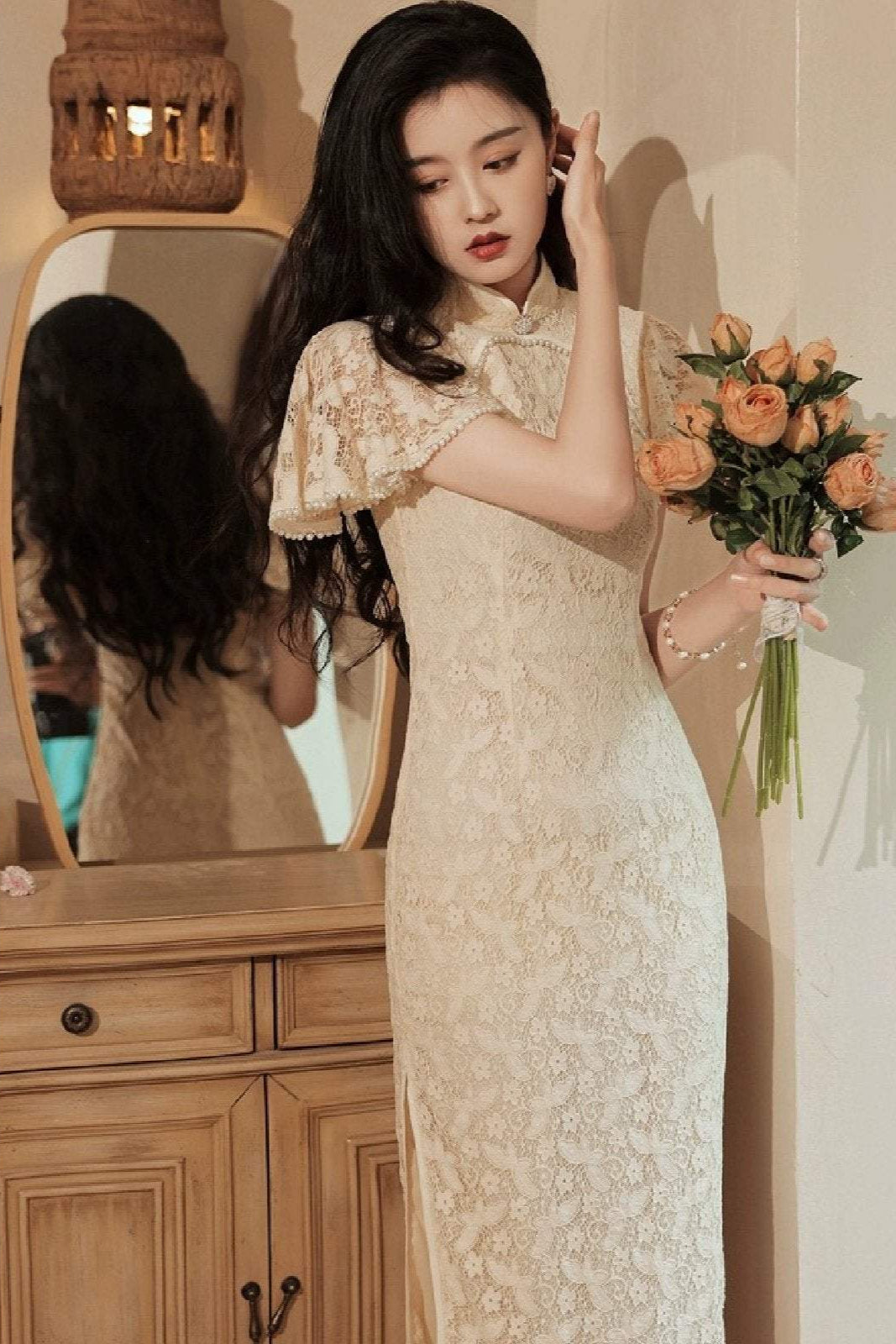 Lady's Triditional Chinese Elgant Lace Cheongsam Dress