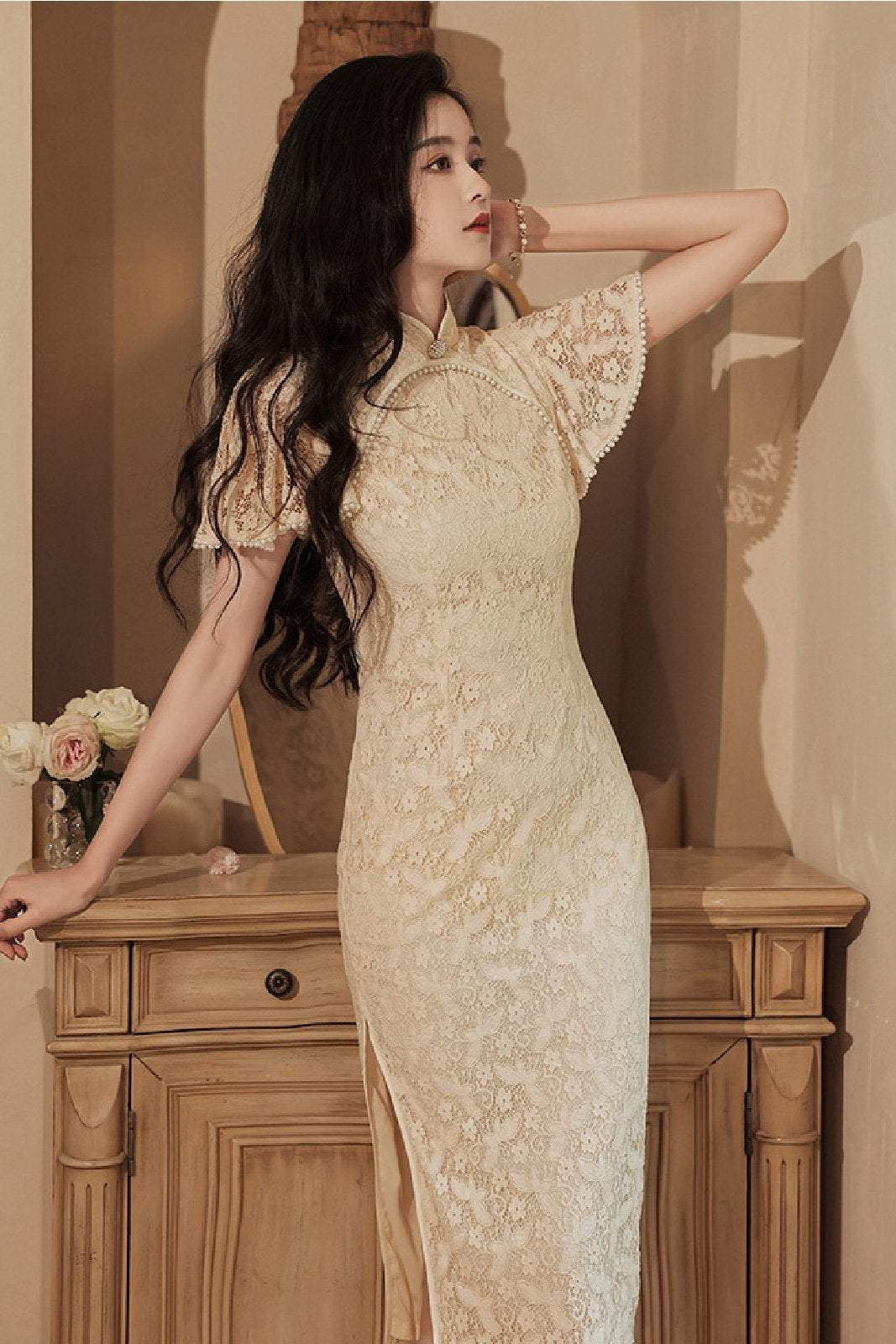 Lady's Triditional Chinese Elgant Lace Cheongsam Dress