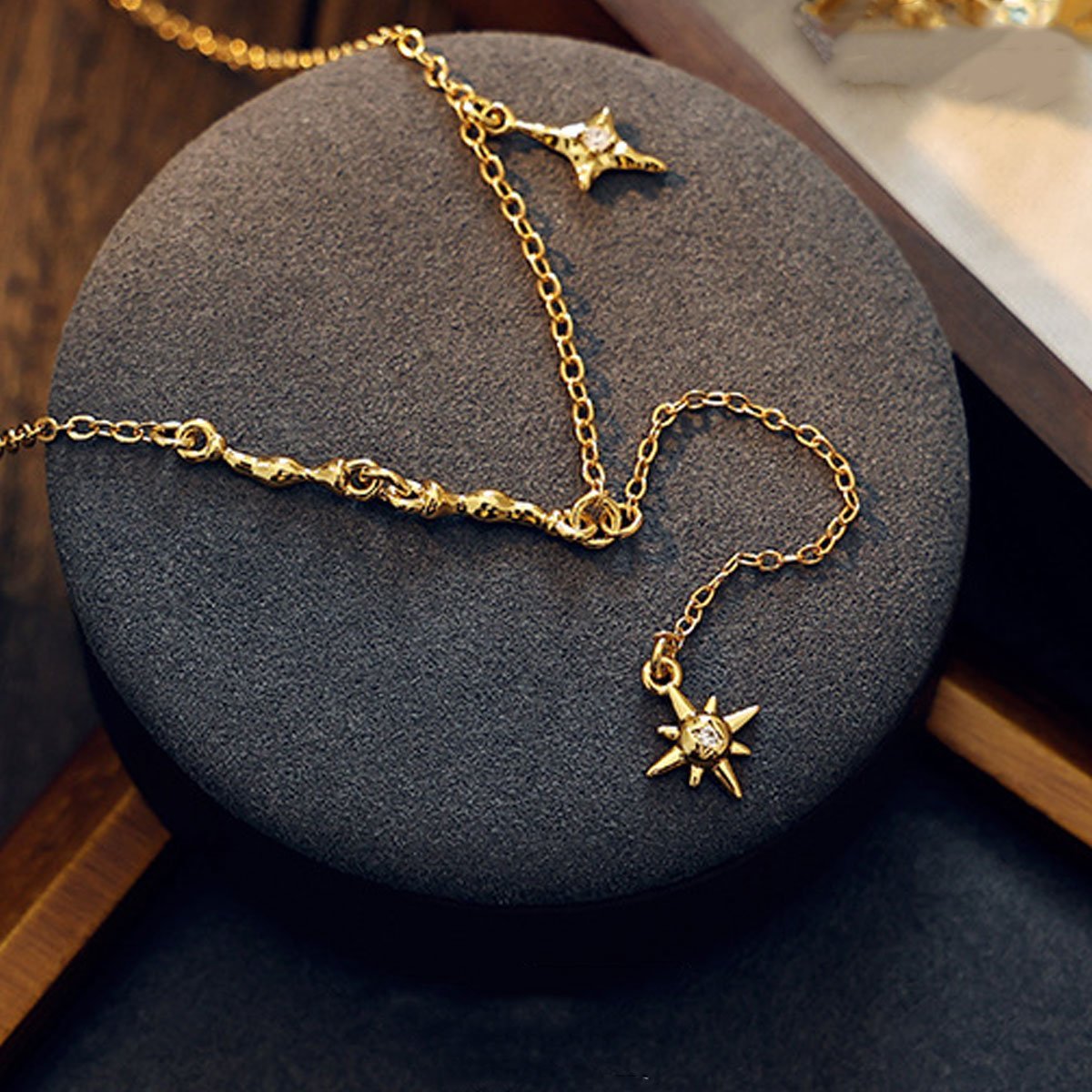 Vintage Star Pendant Octet Clavicle Chain Necklace Elegant Women Accessory