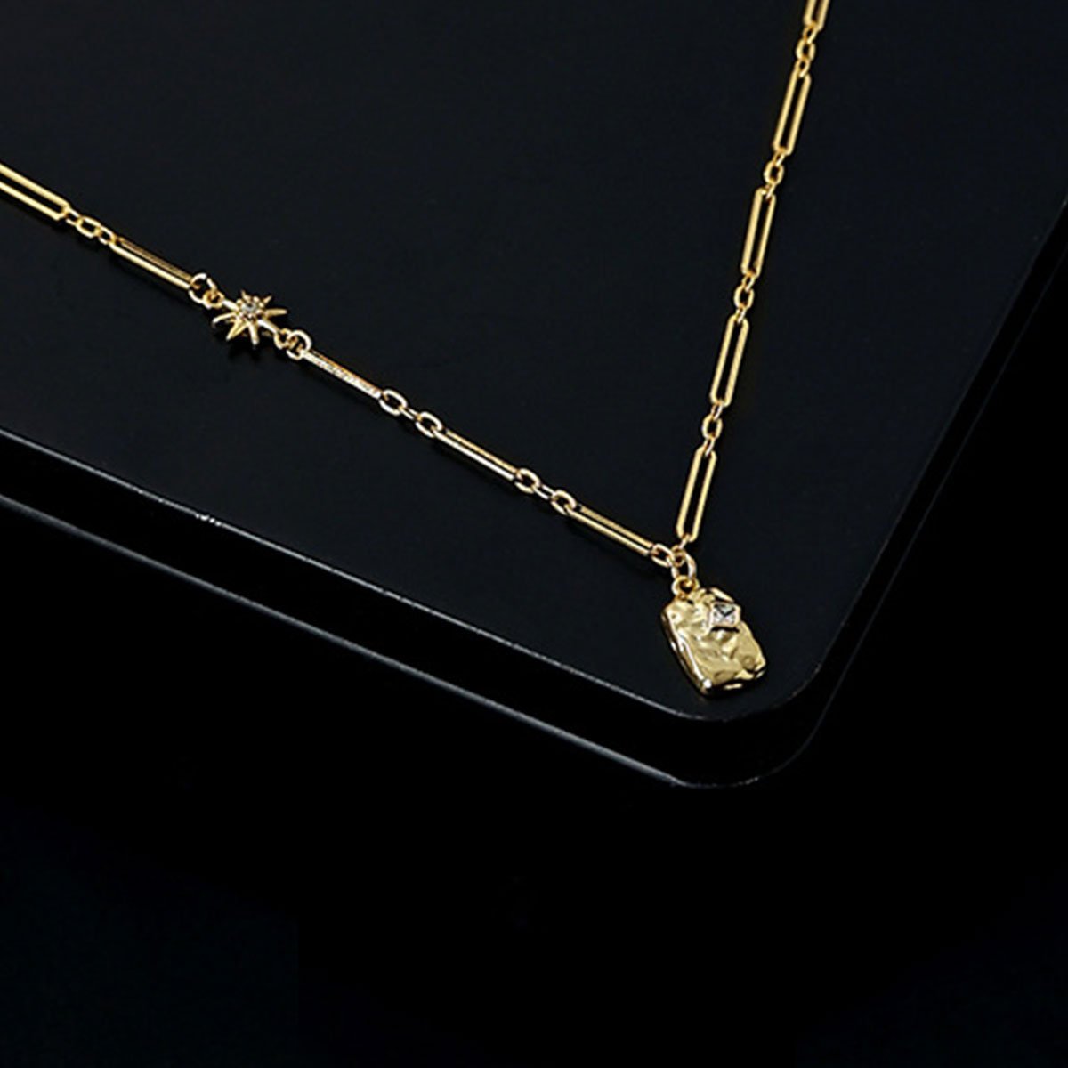 French Light Luxury Style Square Pendant Clavicle Chain Handmade Necklace Women