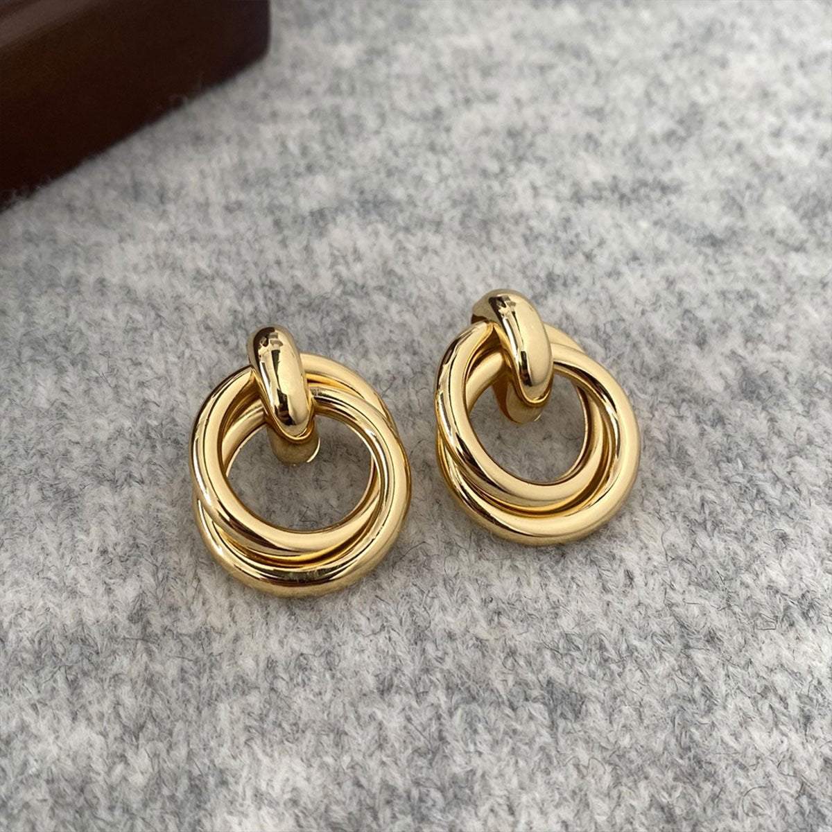 Simple Geometric Knot Earrings Fashion Jewelry for Women Elegant Accessories