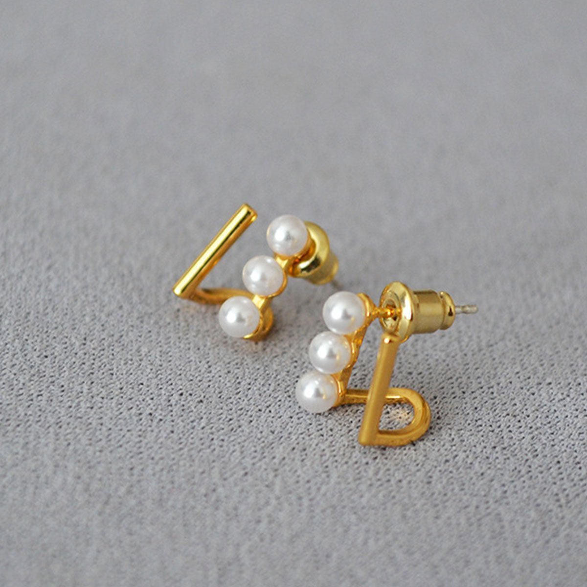 Small Simple Geometric Pattern Stud Earrings for Girls Stylish Everyday Jewelry