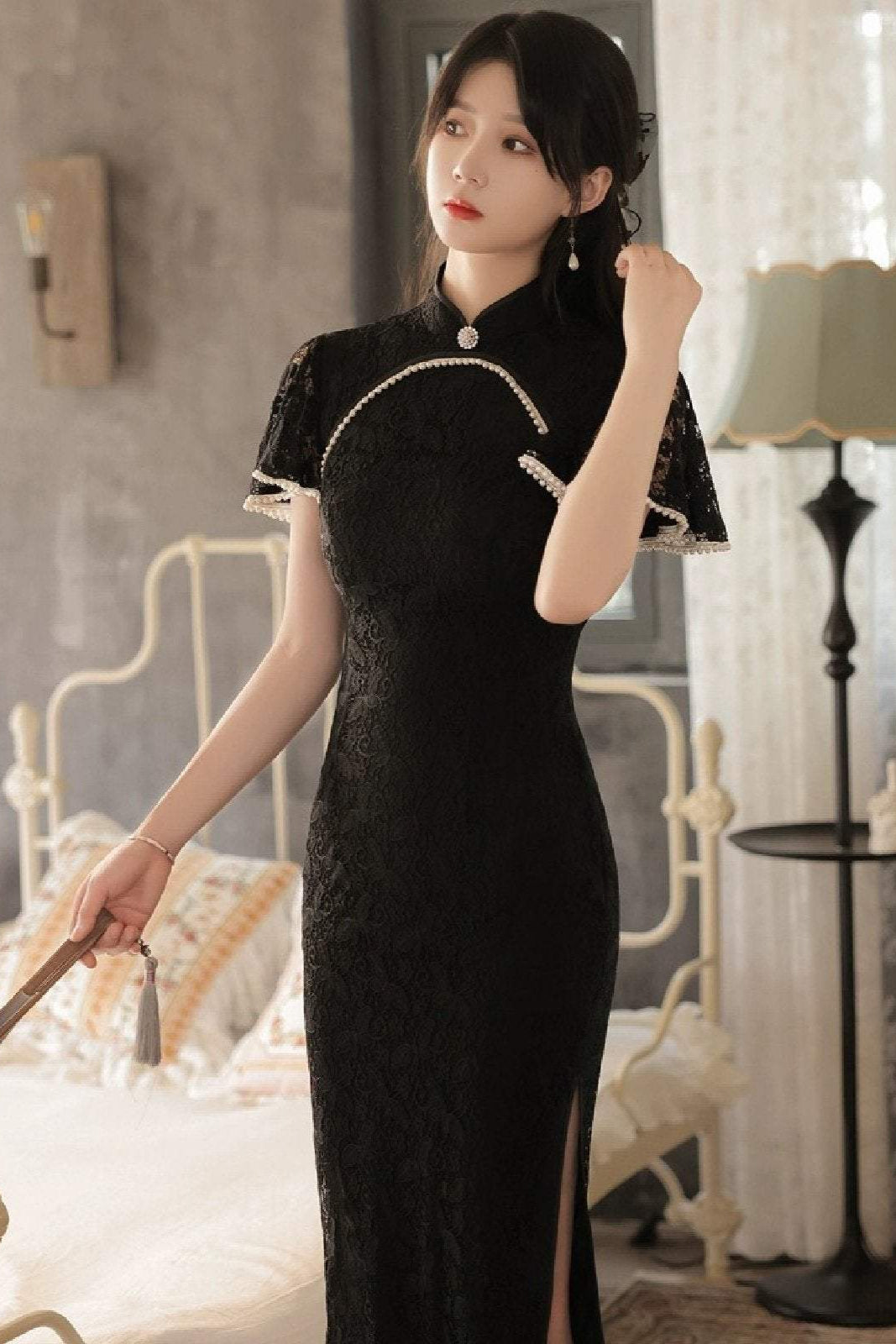 Lady's Triditional Chinese Elgant Lace Cheongsam Dress