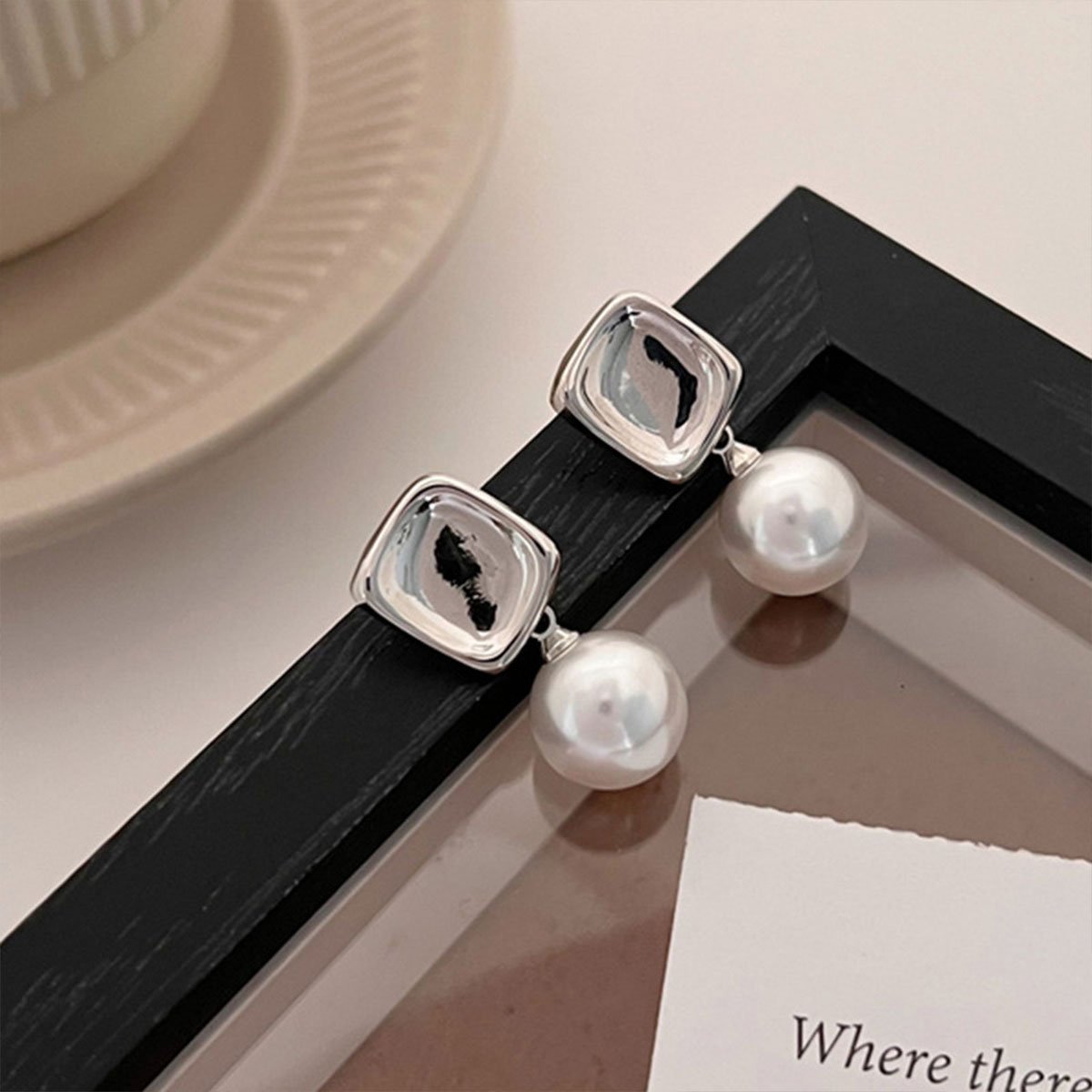 Elegant Smooth Metal Square Imitation Pearl Earrings Simple Jewelry for Women