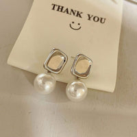 Elegant Smooth Metal Square Imitation Pearl Earrings Simple Jewelry for Women