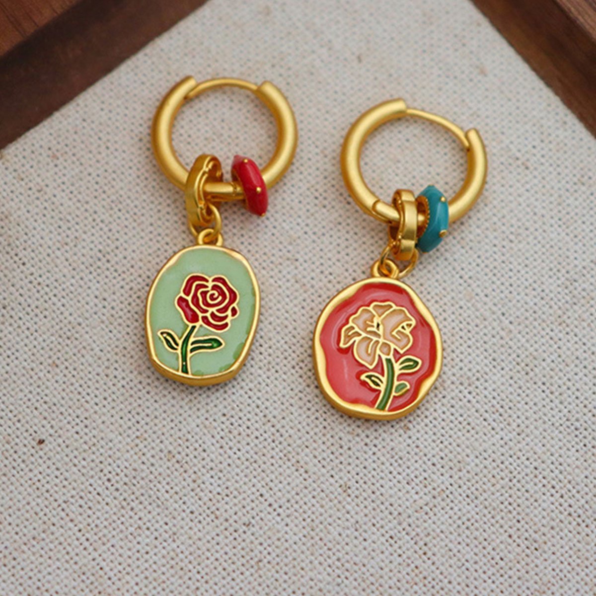 Chinese Retro Oil Drop Flower Earrings Luxury Double-sided Flower Fashion Girls